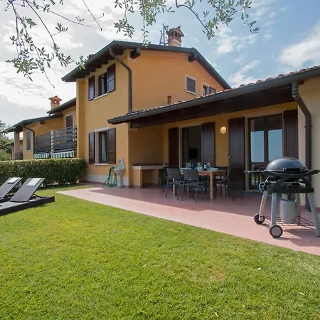 Borgo Stropea 1 By Wonderful Italy * Soiano Del Lago